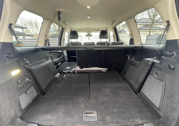 Ford Galaxy cena 79000 przebieg: 174000, rok produkcji 2017 z Koszalin małe 211